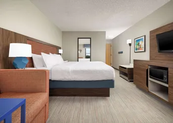 Hampton Inn Laredo hotel thumbnail 5