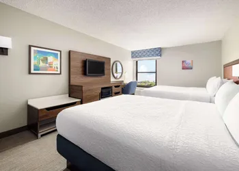 Hampton Inn Laredo hotel thumbnail 7