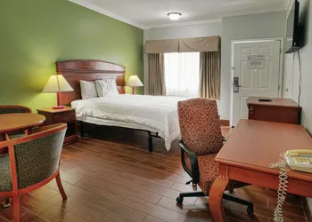 Starlight Inn & Suites Motel 29 Palms Joshua Tree National Park hotel thumbnail 7
