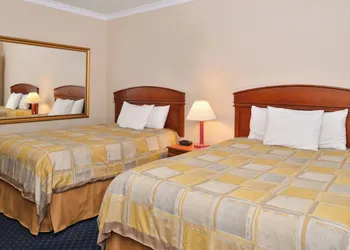 Starlight Inn & Suites Motel 29 Palms Joshua Tree National Park hotel thumbnail 8