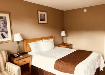 Americas Best Value Inn Laredo hotel thumbnail 5