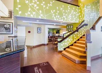 Econo Lodge Amarillo East hotel thumbnail 3