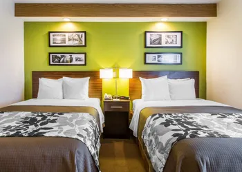 Econo Lodge Amarillo East hotel thumbnail 6
