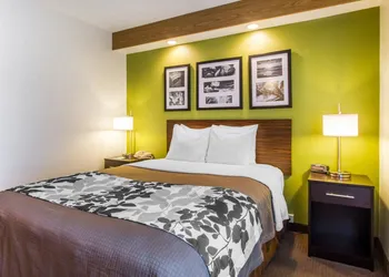 Econo Lodge Amarillo East hotel thumbnail 7