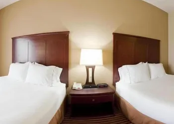 Holiday Inn Express Amarillo South by IHG hotel thumbnail 2