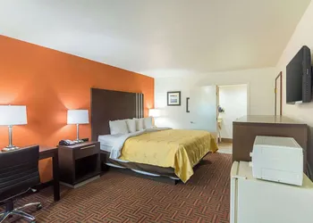 Quality Inn Amarillo East hotel thumbnail 8