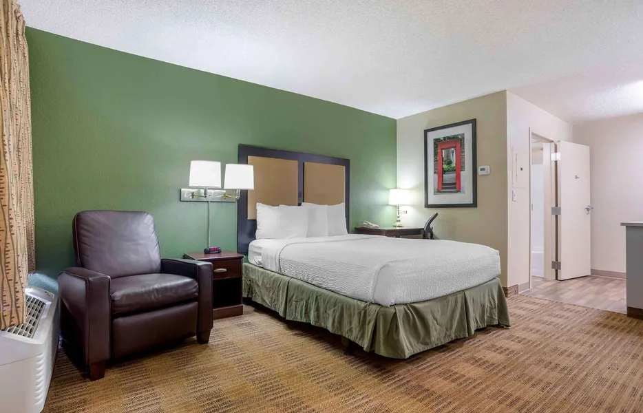 Extended Stay America Suites Washington DC Germantown Town C hotel detail image 6