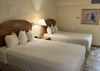 Ramada Hotel & Conference Center by Wyndham Las Cruces hotel thumbnail 8