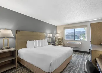 Best Western Alpenglo Lodge hotel thumbnail 4