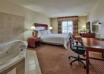 Hilton Garden Inn Las Cruces hotel thumbnail 5