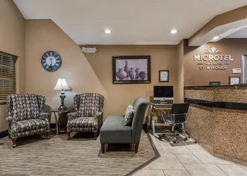 Microtel Inn & Suites by Wyndham Rochester North Mayo Clinic hotel thumbnail 4