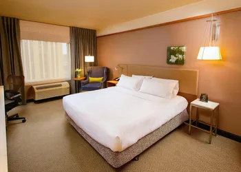 Hilton Garden Inn Rochester Downtown, MN hotel thumbnail 7