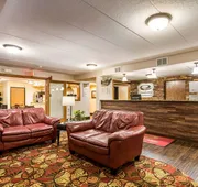 Econo Lodge Mayo Clinic Area hotel detail image 3