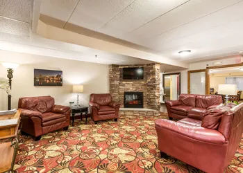 Econo Lodge Mayo Clinic Area hotel thumbnail 5