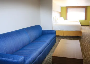 Holiday Inn Express Hotel & Suites Hesperia by IHG hotel thumbnail 7