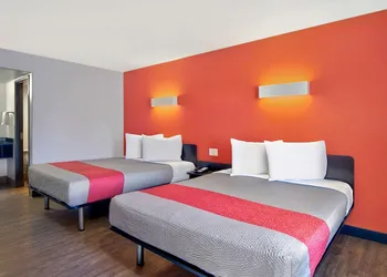 Motel 6 Victorville - Desert Express hotel thumbnail 5