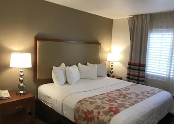 Hawthorn Suites by Wyndham Victorville hotel thumbnail 5