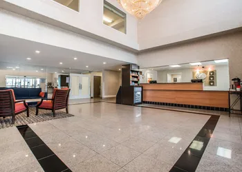 Comfort Suites Victorville-Hesperia hotel thumbnail 8