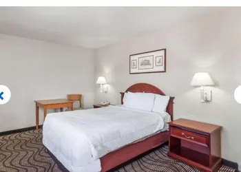 Tri City Inn hotel thumbnail 4