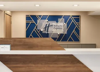 Holiday Inn Express Bowling Green by IHG hotel thumbnail 3