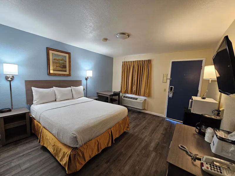 Travelodge by Wyndham Wenatchee hotel detail image 6