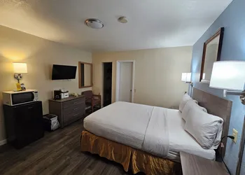 Travelodge by Wyndham Wenatchee hotel thumbnail 7