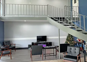 Red Carpet Inn - Houma LA hotel thumbnail 2