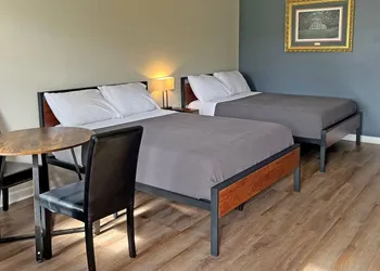 Red Carpet Inn - Houma LA hotel thumbnail 7