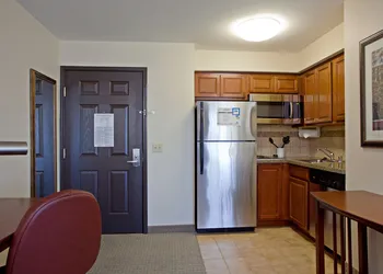 Staybridge Suites Palmdale by IHG hotel thumbnail 7