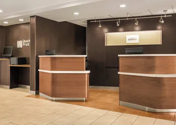 Courtyard by Marriott Palmdale hotel thumbnail 6
