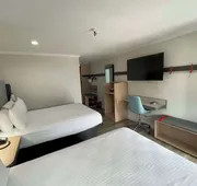 The Midtowner Hotel, SureStay Collection by Best Western hotel detail image 4
