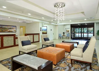 DoubleTree by Hilton Mahwah hotel thumbnail 2