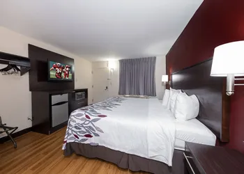 Red Roof Inn Bordentown - McGuire AFB hotel thumbnail 8