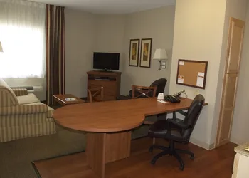 Candlewood Suites Bordentown-Trenton by IHG hotel thumbnail 3