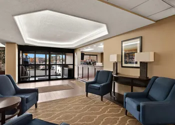 Comfort Inn Bordentown near NJ Turnpike hotel thumbnail 5