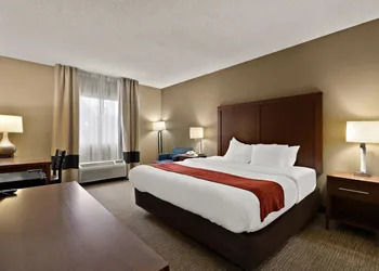 Comfort Inn Bordentown near NJ Turnpike hotel thumbnail 8