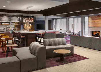 Courtyard by Marriott Mahwah hotel thumbnail 2