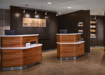 Courtyard by Marriott Mahwah hotel thumbnail 4