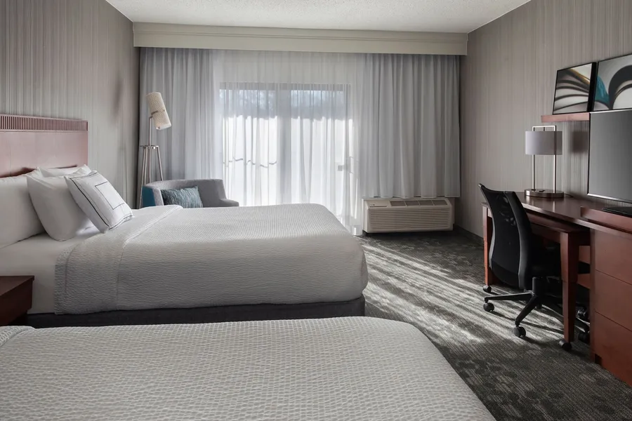 Courtyard by Marriott Mahwah hotel detail image 6