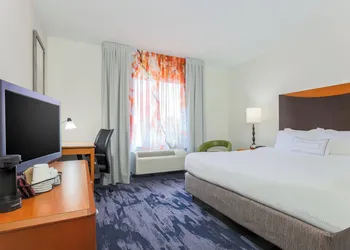 Fairfield Inn & Suites Mahwah hotel thumbnail 4