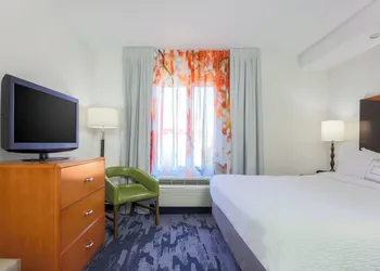 Fairfield Inn & Suites Mahwah hotel thumbnail 6