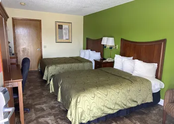Rodeway Inn Baxley hotel thumbnail 5