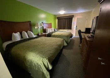 Rodeway Inn Baxley hotel thumbnail 8