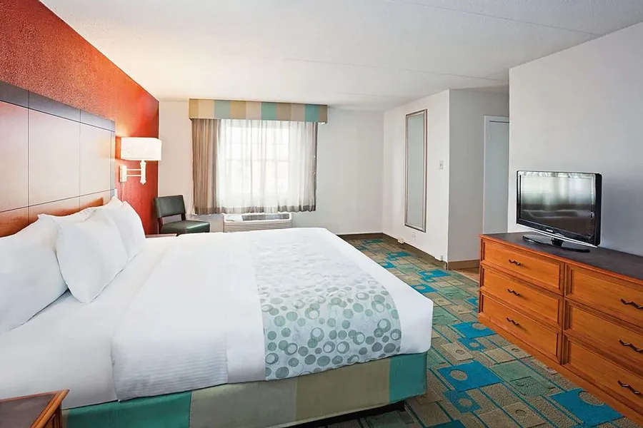 Norwood Inn & Suites Merrillville hotel detail image 6