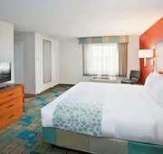Norwood Inn & Suites Merrillville hotel detail image 7