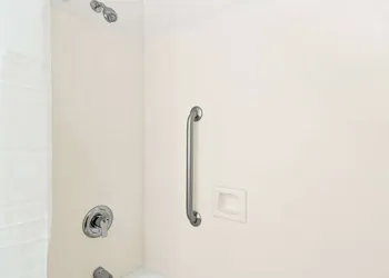 Comfort Inn Schereville hotel thumbnail 6