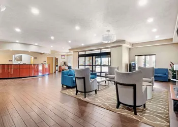 Comfort Suites Merrillville near US 30 hotel thumbnail 3