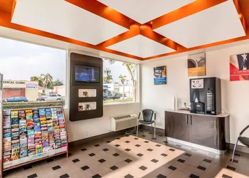 Motel 6 Bell Gardens, CA - Los Angeles hotel thumbnail 3