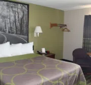 Super 8 by Wyndham Michigan City hotel detail image 7