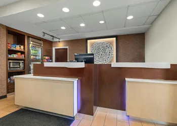 Fairfield Inn & Suites by Marriott Chicago Southeast/Hammond hotel thumbnail 3